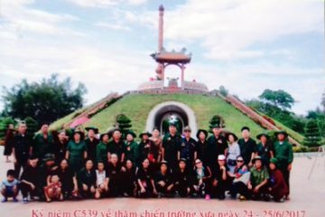 Cựu Thanh niên xung phong Hà Tĩnh thăm lại chiến trường xưa
