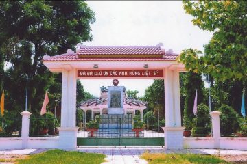 Nhà bia ghi danh liệt sĩ tại xã Đa Kai[1], huyện Đức Linh, tỉnh Bình Thuận